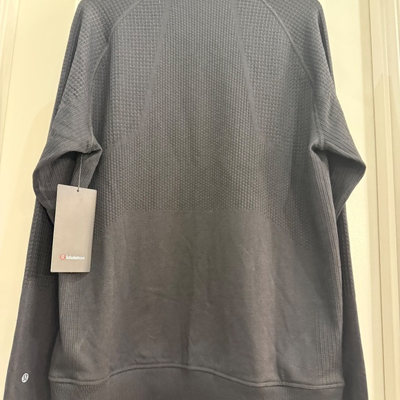 Lululemon Men's Engineered Warmth LS Crew NWT, Large Black - Picture 2 of 3